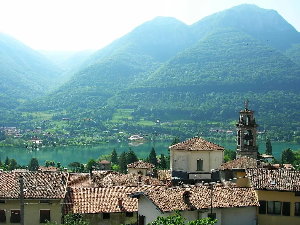 B&B Notte E Di Monasterolo del Castello Italy