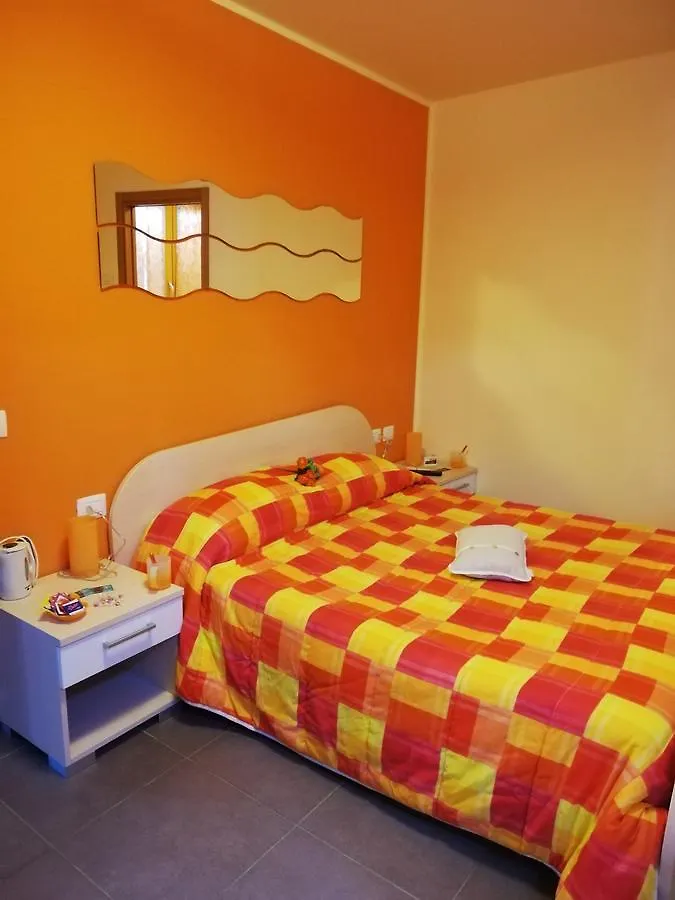B&B Notte E Di Monasterolo del Castello Bed & Breakfast